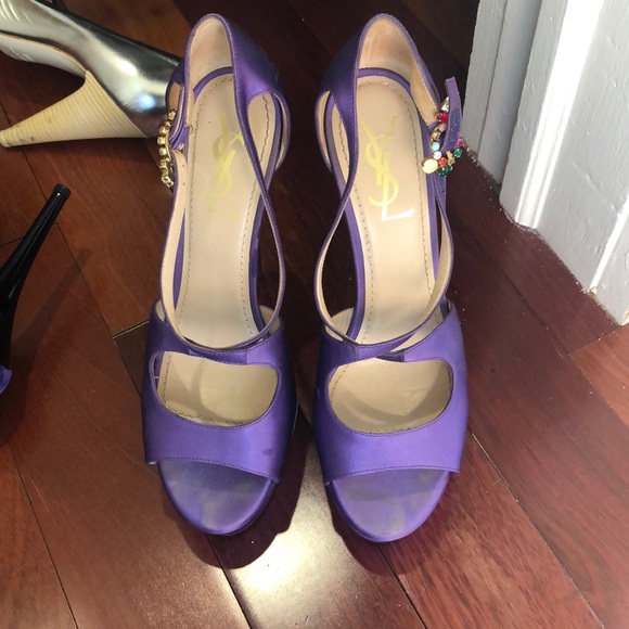 YSL heels - Picture 1 of 7